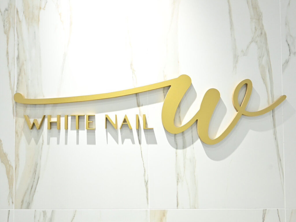 WHITE NAIL様 施工写真